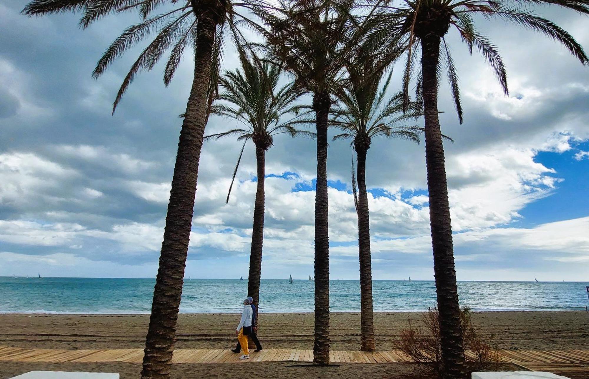 Aloha Beach Vibe Benalmadena Exterior photo